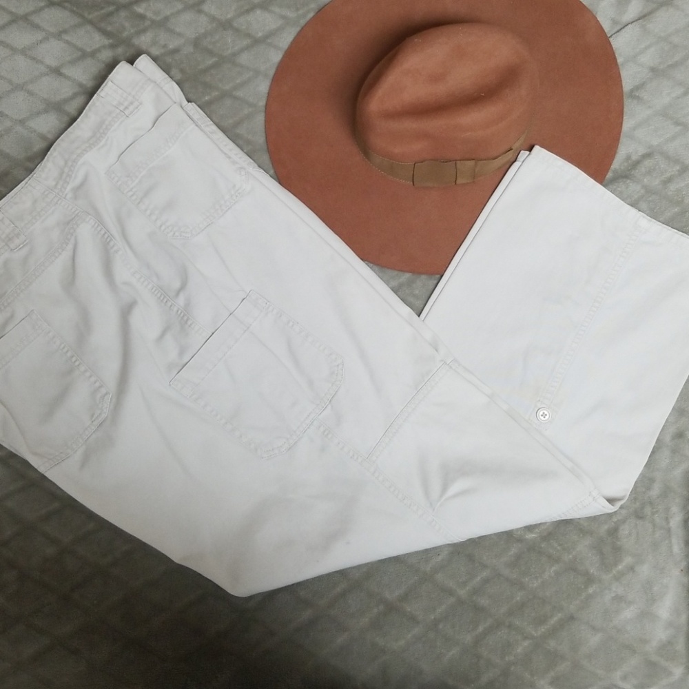 Venezia khaki capris or regular length!